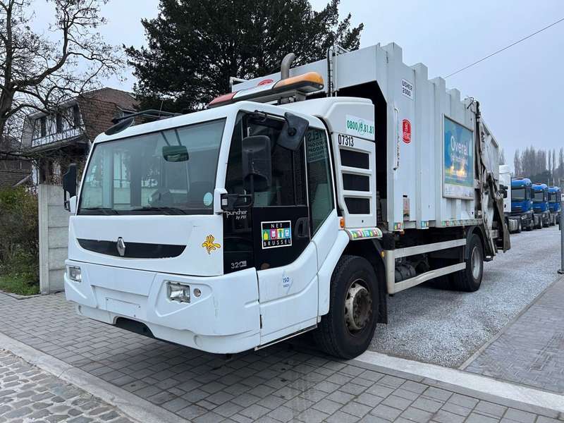 Renault Puncher 320 DXI 2009 – 1/4